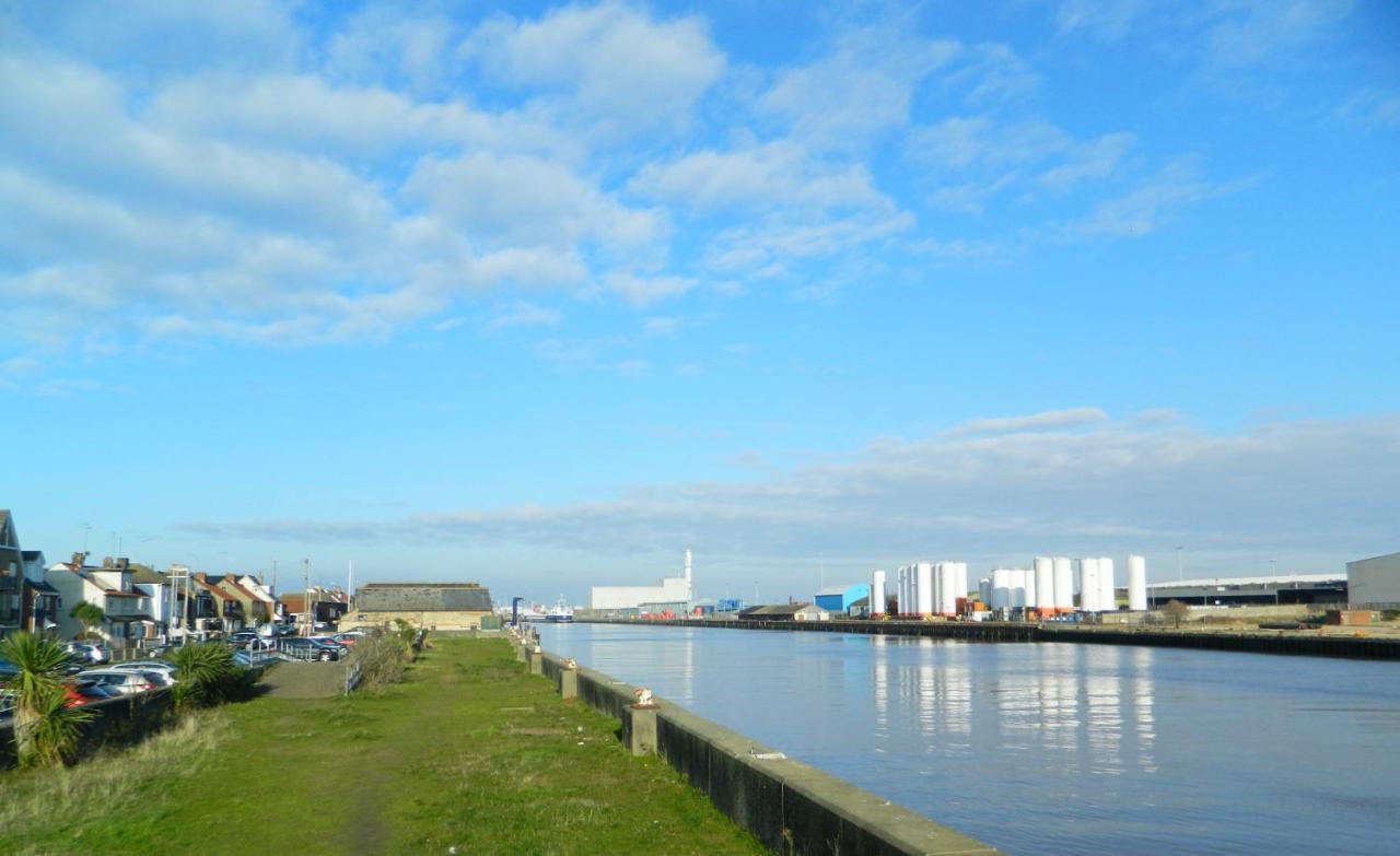 'Harbour View' On The River By Gorleston'S Award Winning Beach - Pet Free! Εξωτερικό φωτογραφία