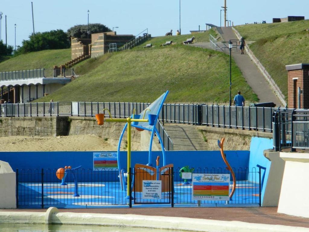 'Harbour View' On The River By Gorleston'S Award Winning Beach - Pet Free! Εξωτερικό φωτογραφία